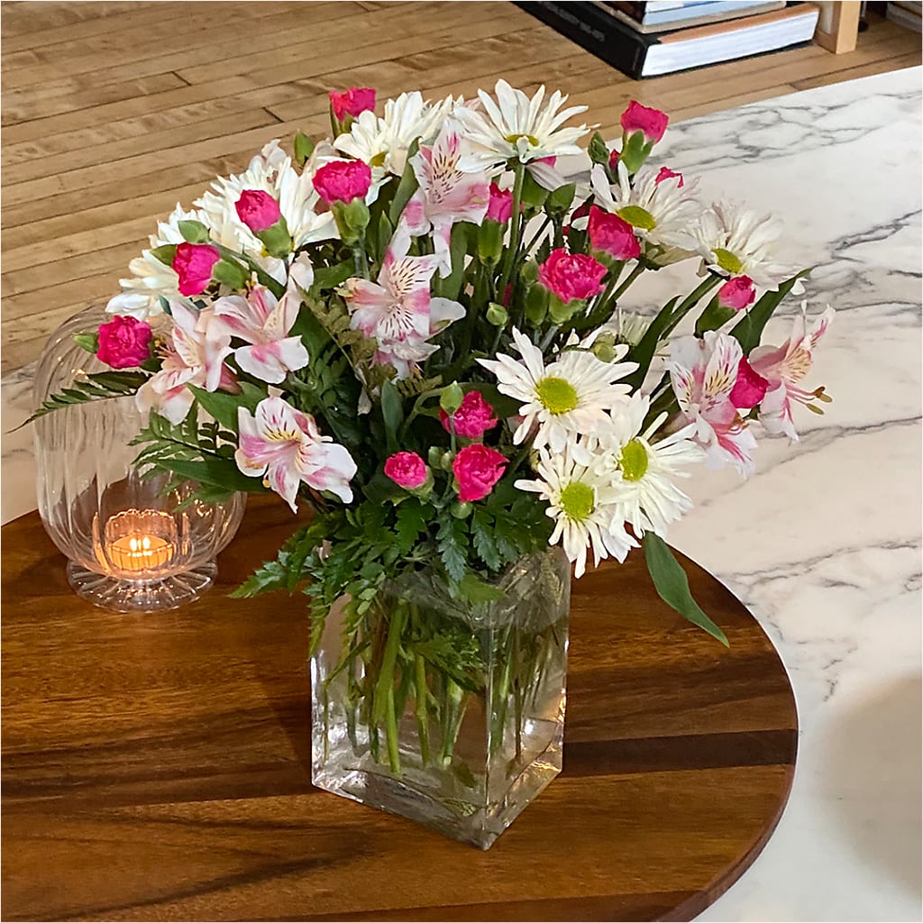 Sweet Surprises® Bouquet – Rosasxyasmin, Peoria AZ