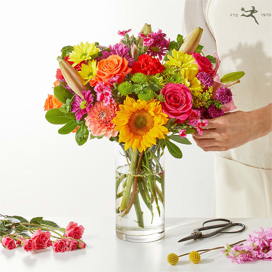 Cue the Confetti - A Florist Original –  Rosasxyasmin, Phoenix AZ