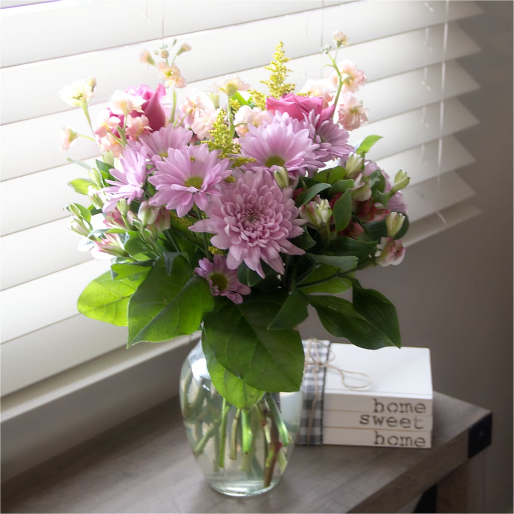 Pastel Tradition - A Florist Original –  Rosasxyasmin, Peoria AZ