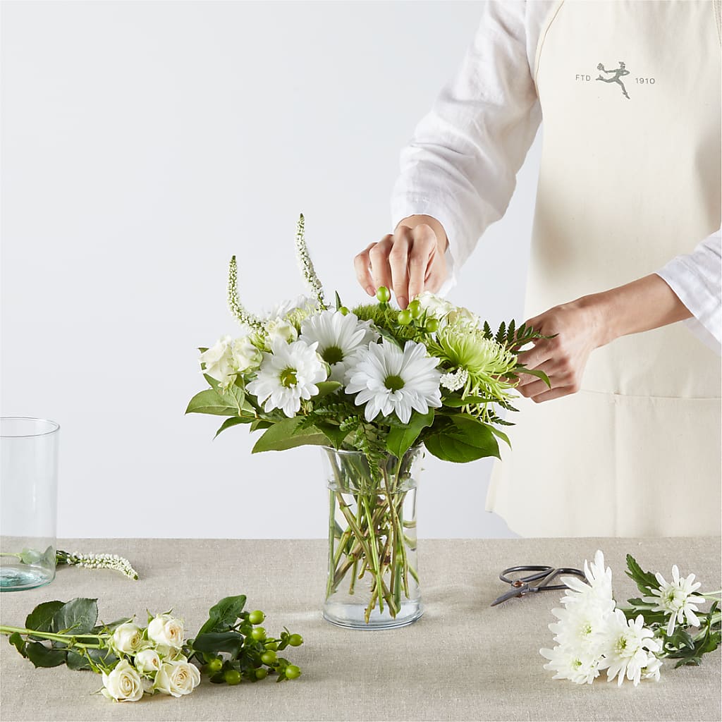 Irish Garden - A Florist Original –  Rosasxyasmin, Peoria AZ