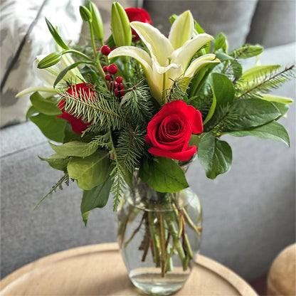 Sparkling Snowflakes Bouquet –  Rosasxyasmin, Peoria AZ