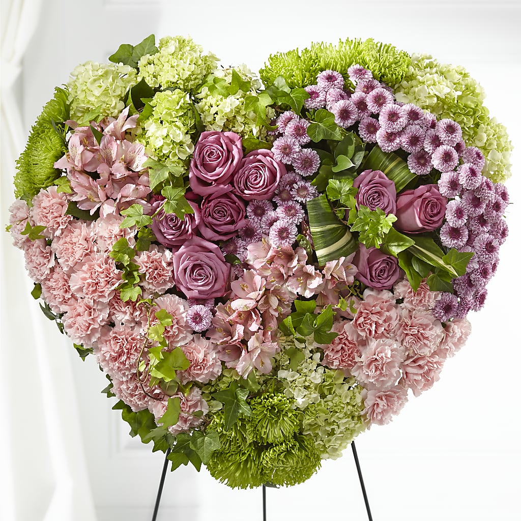 Heartwarming Standing Heart –  Rosasxyasmin, Phoenix AZ