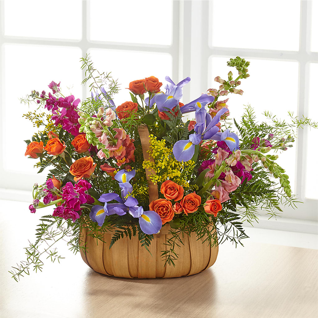 Garden of Life Basket –  Rosasxyasmin, Phoenix AZ