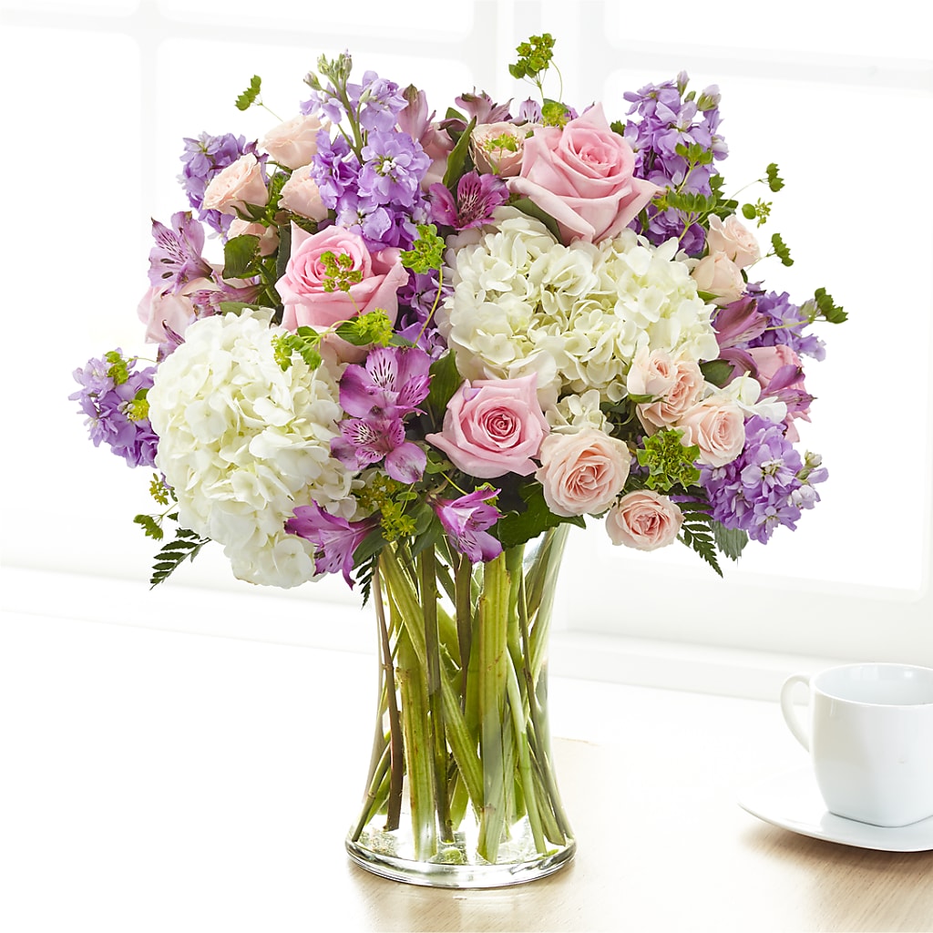 Shared Sentiment Bouquet –  Rosasxyasmin, Phoenix AZ