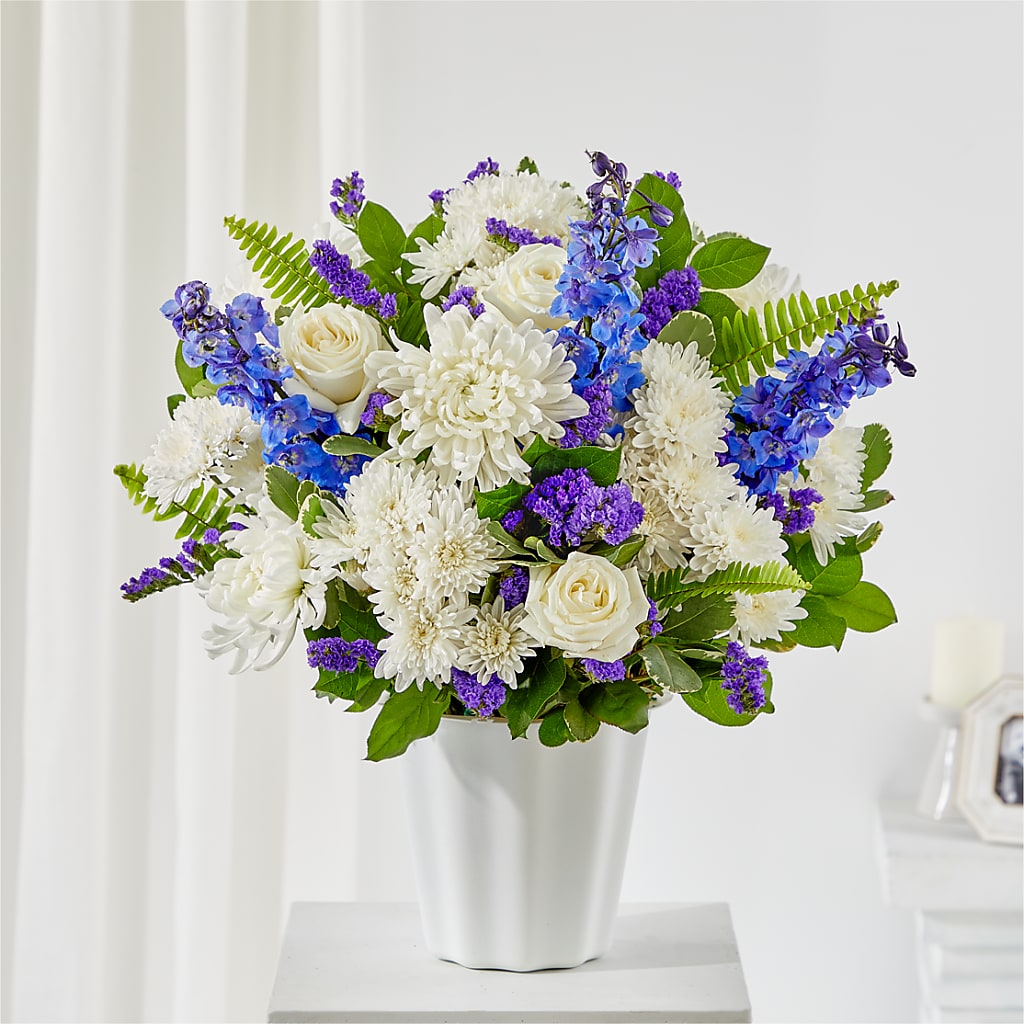 Hold Dear Tabletop Basket –  Rosasxyasmin, Phoenix AZ