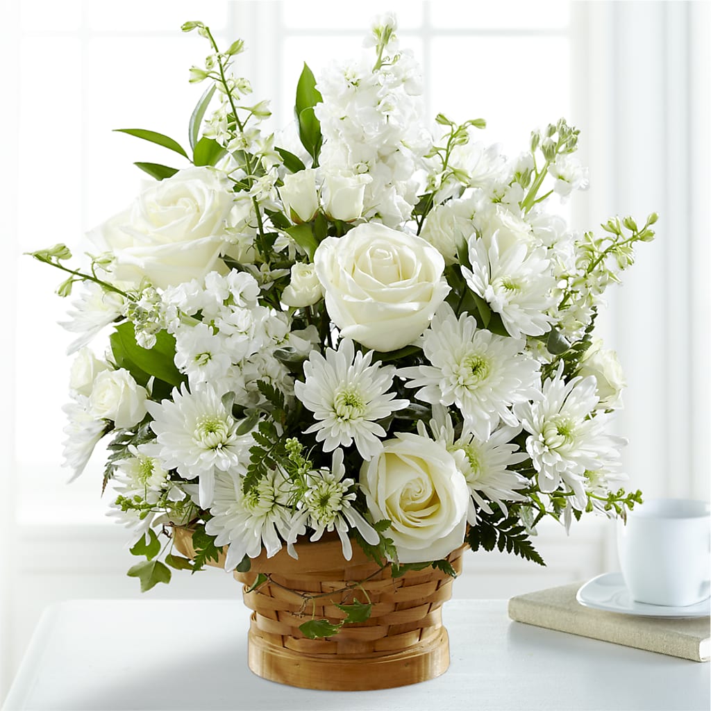 Heartfelt Condolences Arrangement –  Rosasxyasmin, Peoria AZ