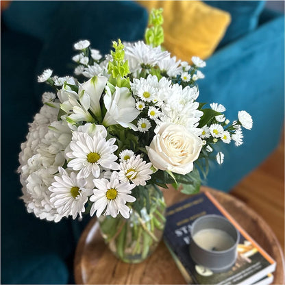 Classic Ivory – A Florist Original –  Rosasxyasmin, Peoria AZ