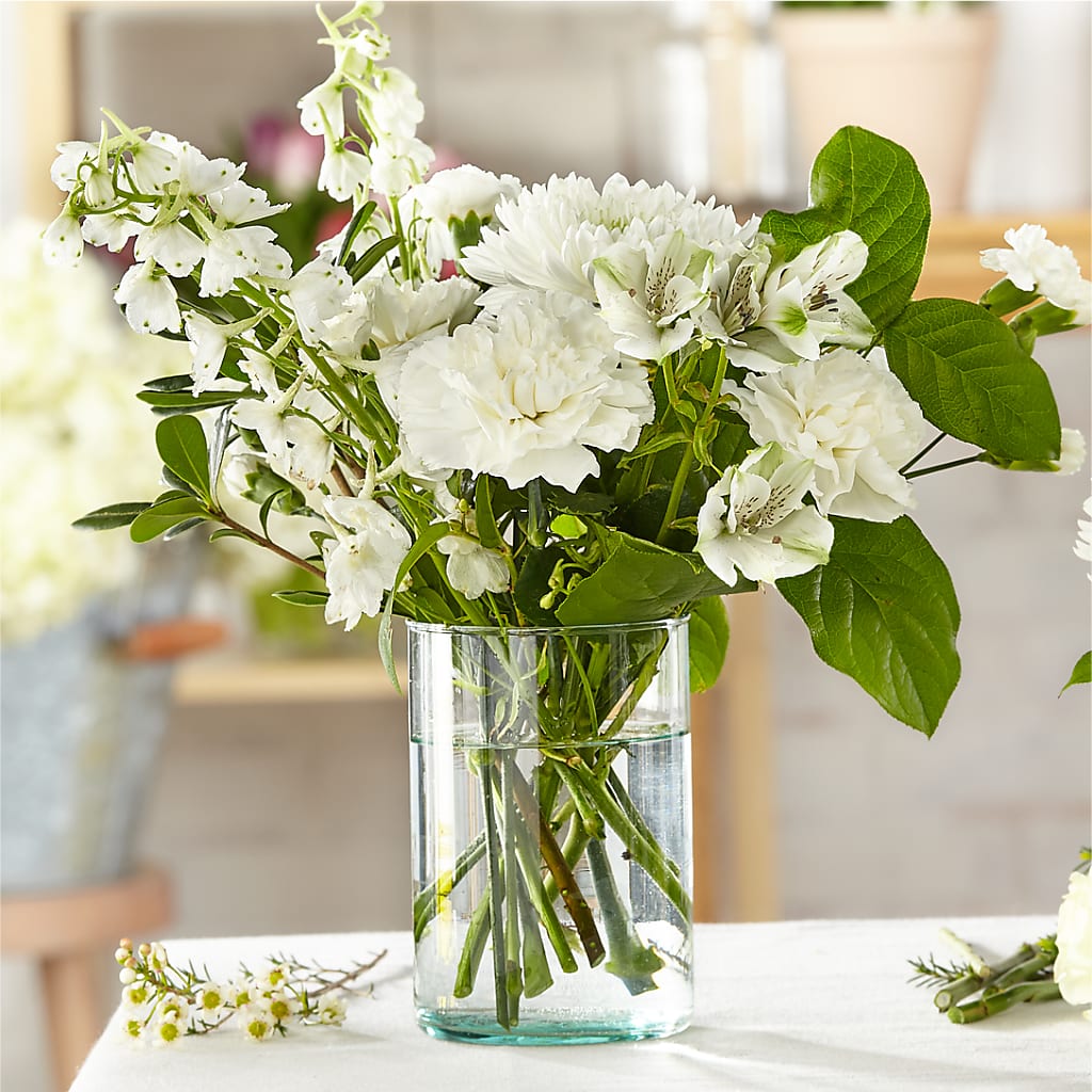 Classic Ivory – A Florist Original –  Rosasxyasmin, Peoria AZ