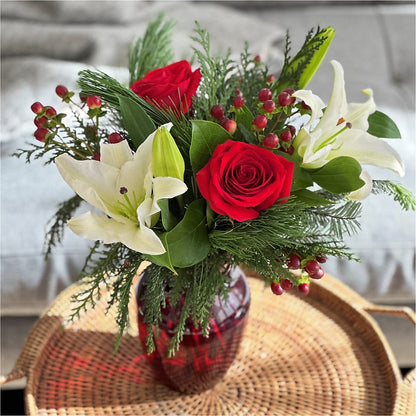 Evergreen Delight Bouquet –  Rosasxyasmin, Peoria AZ