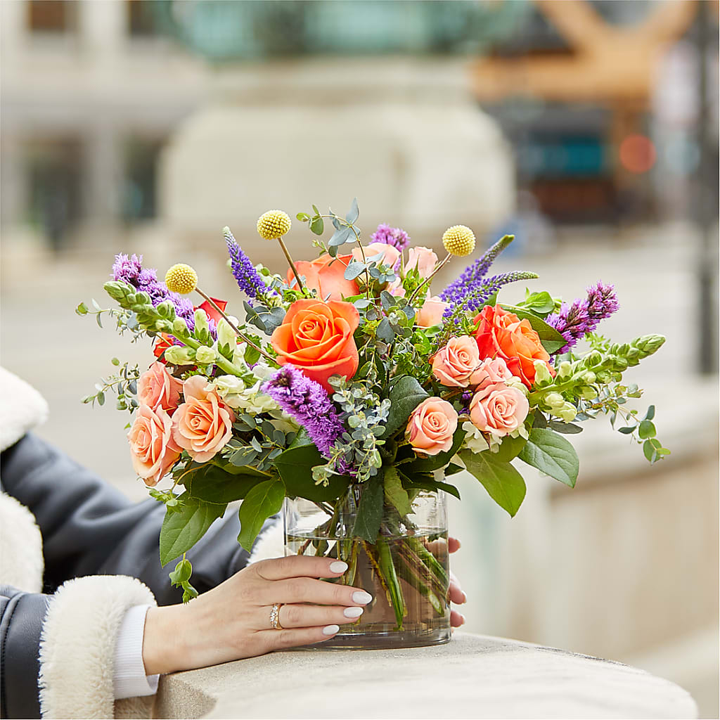The Standout Bouquet –  Rosasxyasmin, Peoria AZ