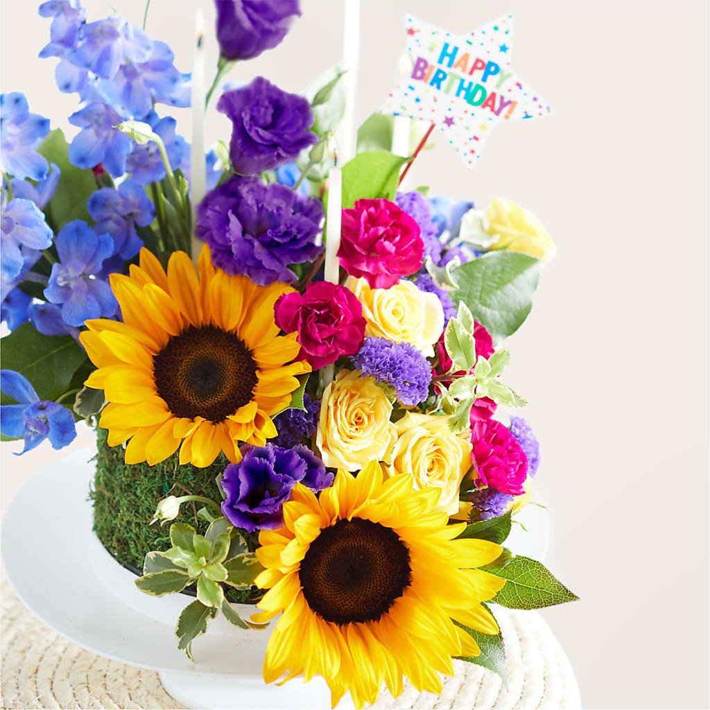 Star of the Day Floral Cake –  Rosasxyasmin, Peoria AZ