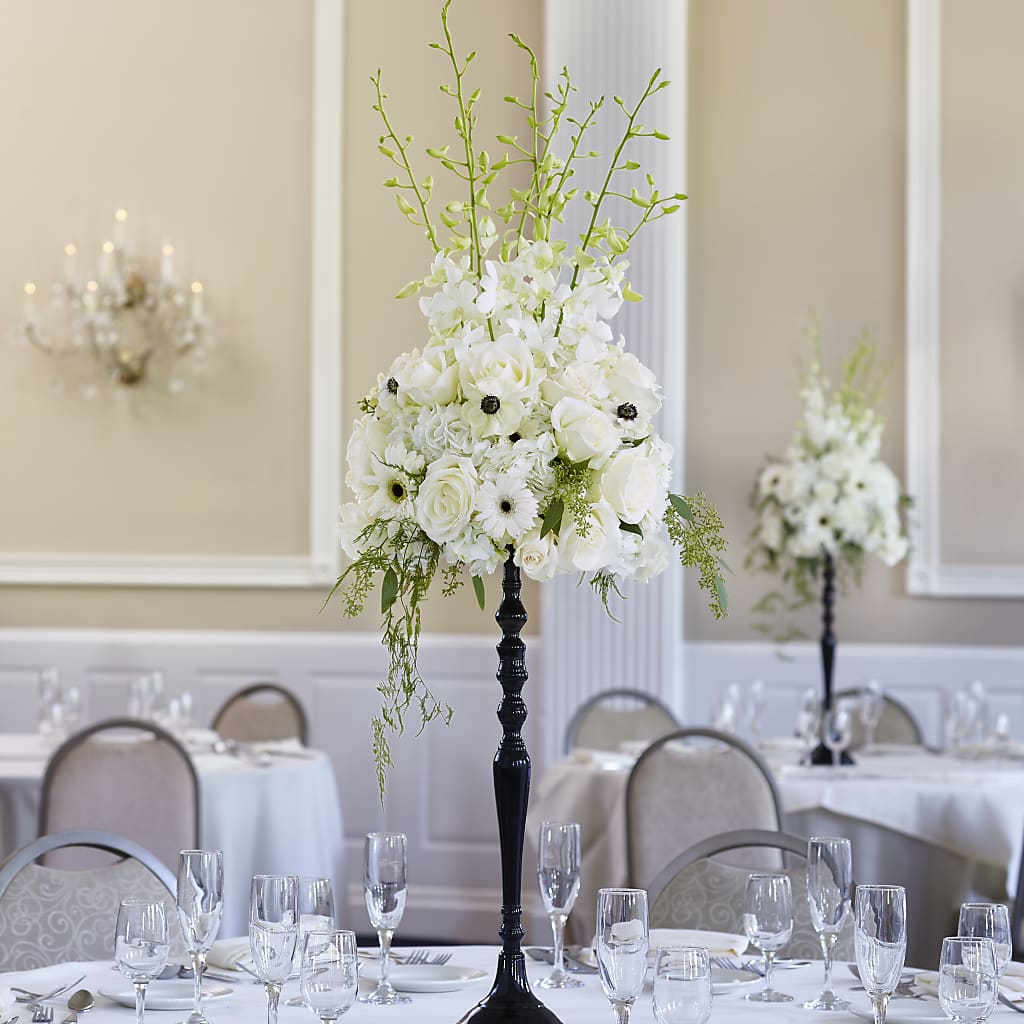 Regency Centerpiece –  Rosasxyasmin, Phoenix AZ