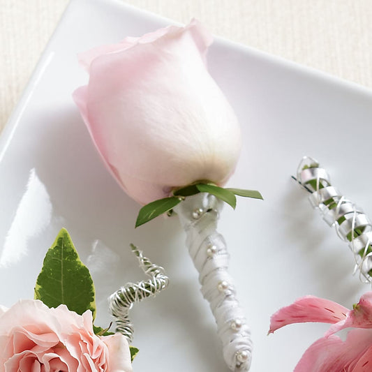 Pink Rose Boutonniere –  Rosasxyasmin, Phoenix AZ