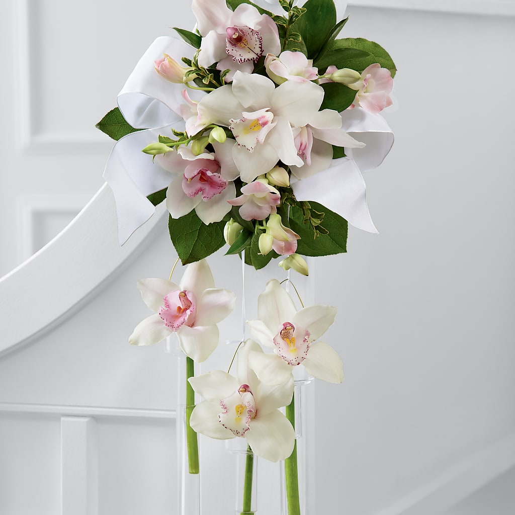 Perfect Entrance Pew Arrangement –  Rosasxyasmin, Phoenix AZ