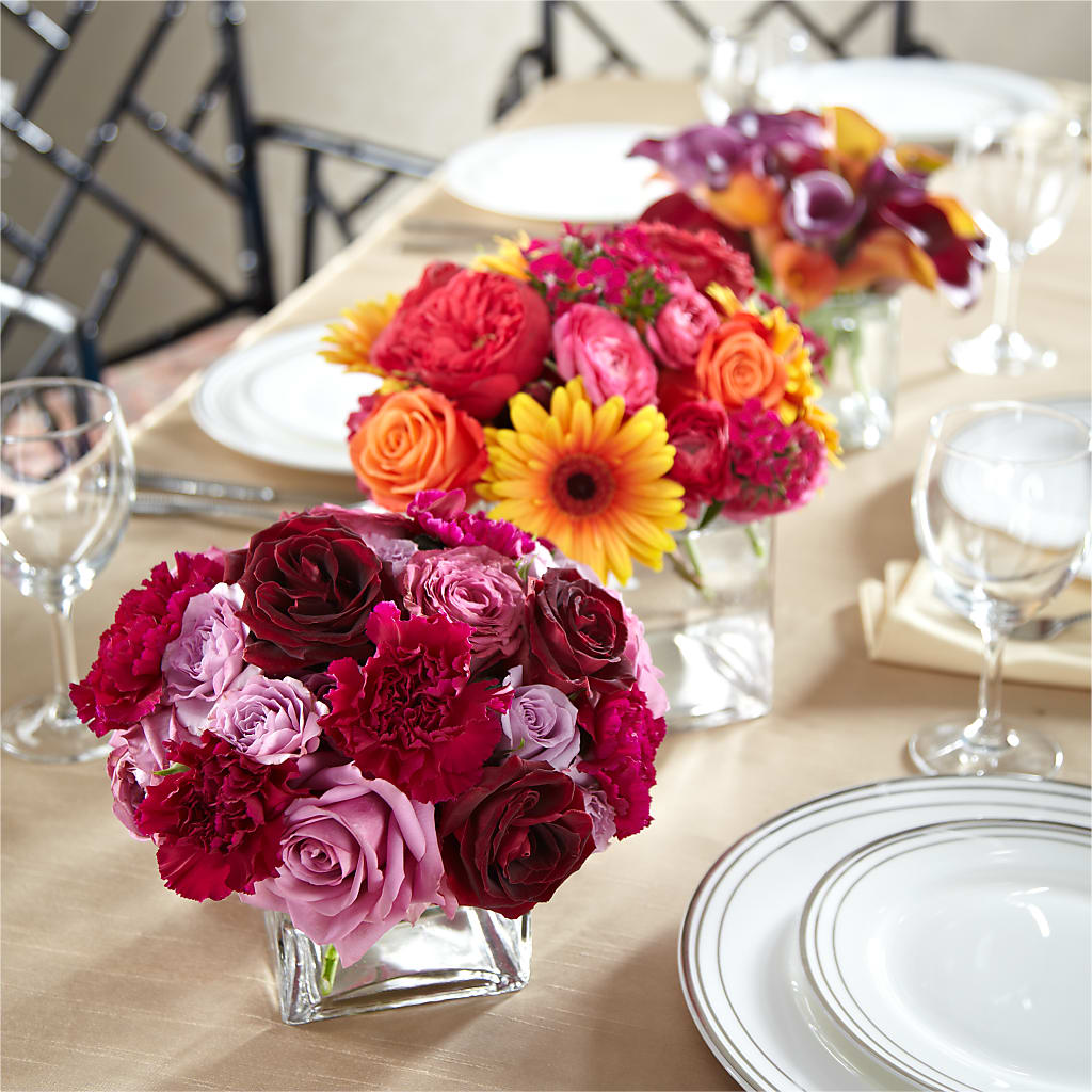 Love's Eternity Centerpiece –  Rosasxyasmin, Phoenix AZ