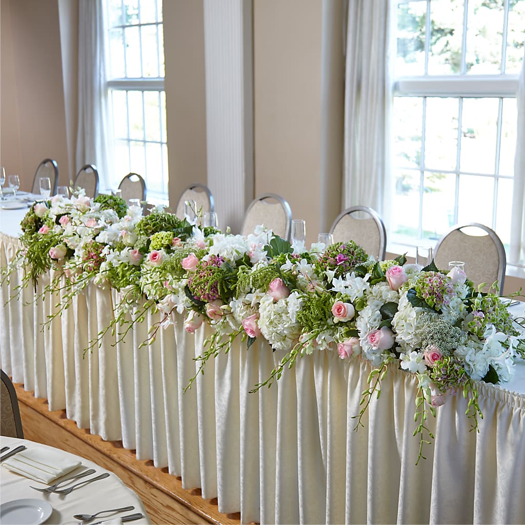 State of Joy Head Table Arrangement –  Rosasxyasmin, Phoenix AZ